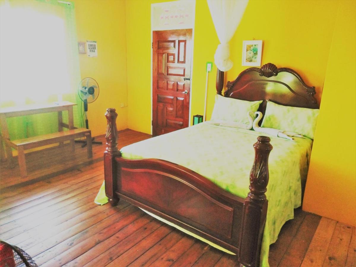 Toga Guest House Πορτ Αντόνιο Εξωτερικό φωτογραφία